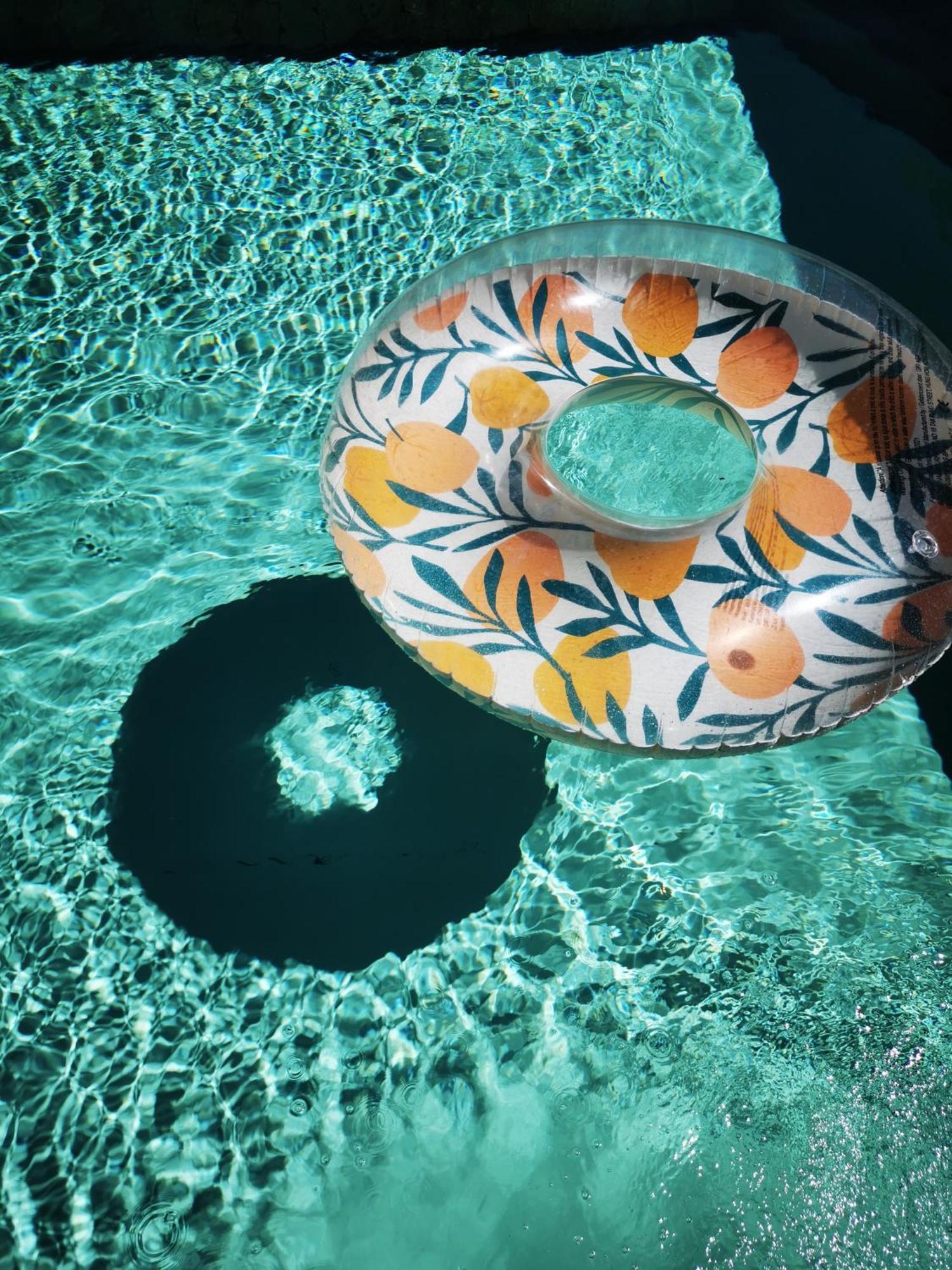 Studio De Charme En Provence, Piscine Et Jacuzzi Partages Le Luc Extérieur photo